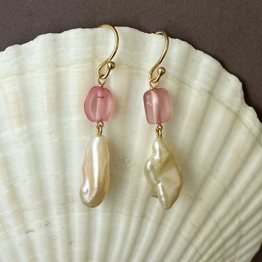 "pink but not neon" pearl earrings
