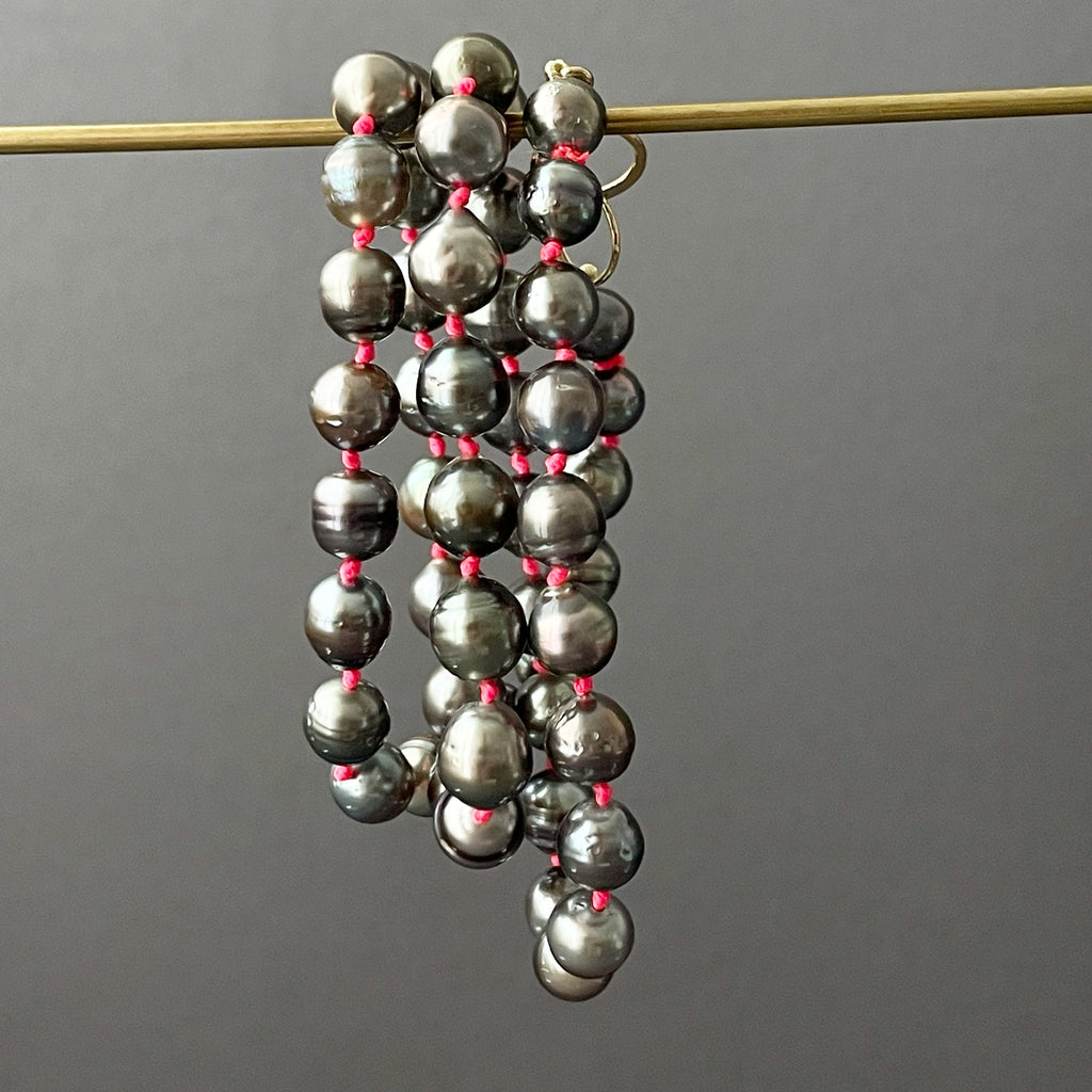 tiny tahitian pearls on neon pink knots necklace