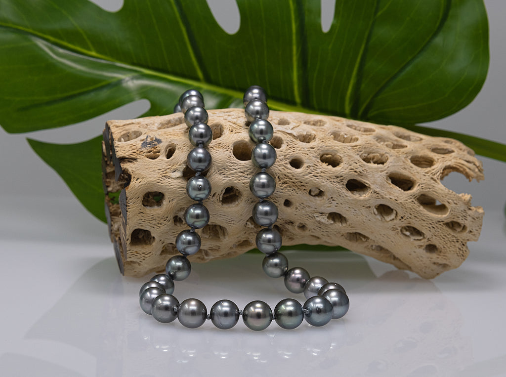 Summer Blues Perfect! Tahitian pearl necklace