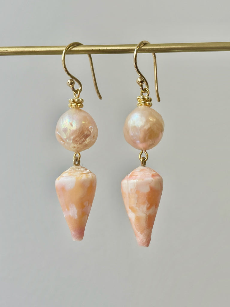 peach Japan Kasumi and pink shell earrings