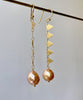 Japan Kasumi pearl flag earrings in brilliant apricot