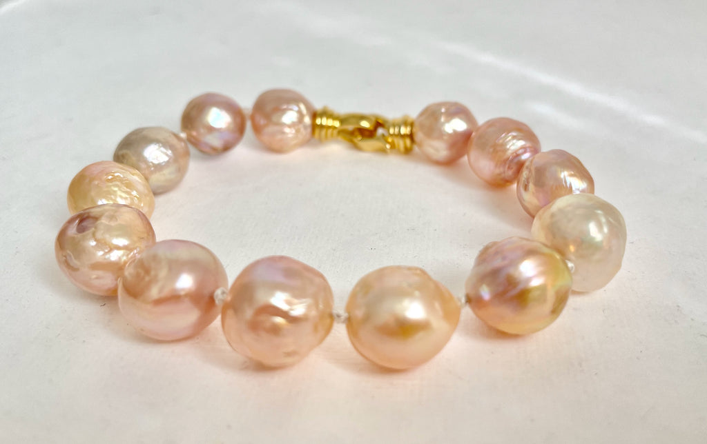 silky rippled Japan Kasumi pearl bracelet