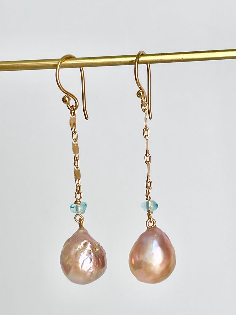 simple swing Japan Kasumi pearl earrings