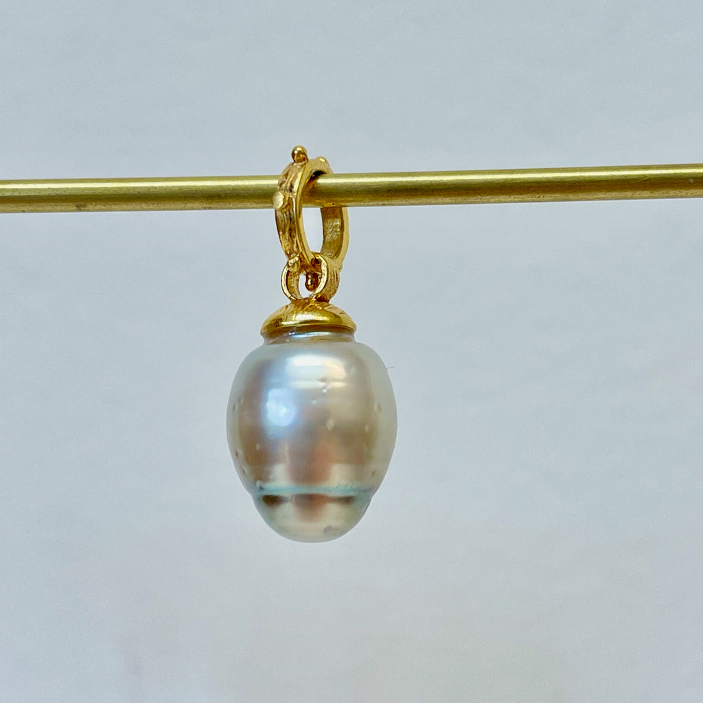 Fancy color banded Tahitian pearl pendant
