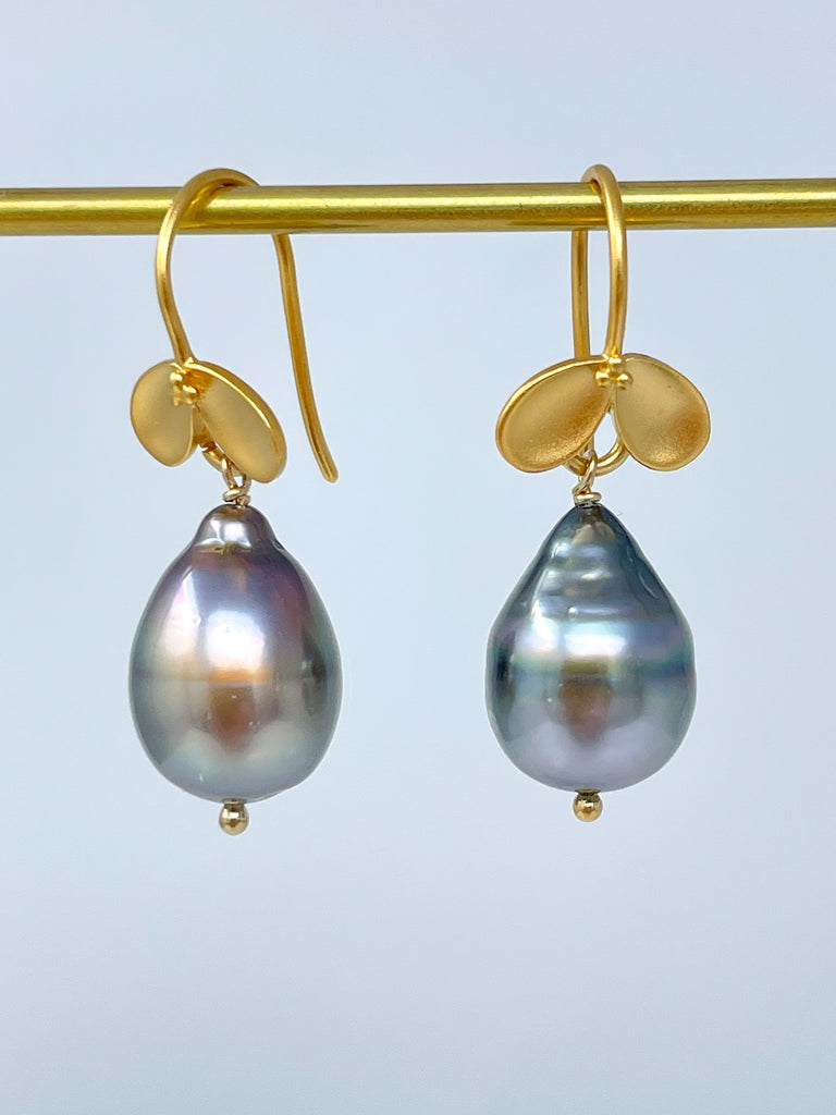 Tahitian soft drop pearl fruiting earrings