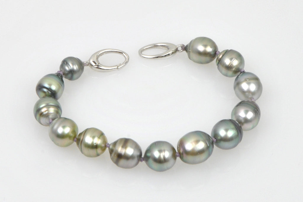 silvery banded tahitian pearl bracelet